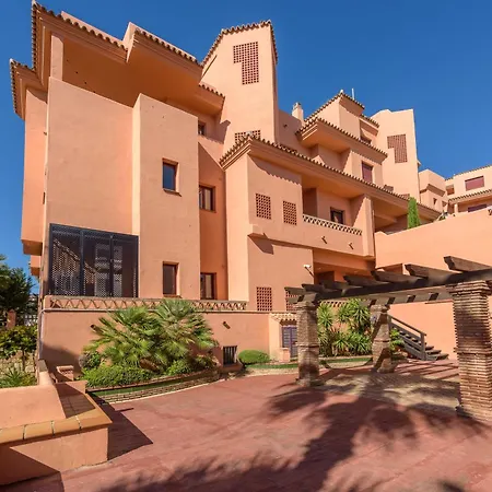 Paraiso Del Sol Golf Y Piscina Estepona
